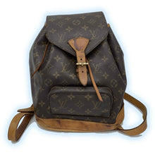 Load image into Gallery viewer, Louis Vuitton Montsouris MM Backpack Monogram