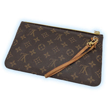 Load image into Gallery viewer, Louis Vuitton Neverfull Clutch Pochette Monogram
