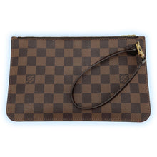 Load image into Gallery viewer, Louis Vuitton Neverfull MM Clutch Pochette
