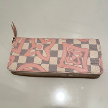 Load image into Gallery viewer, Louis Vuitton Tahitienne Zippy Wallet Damier Azur