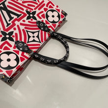 Load image into Gallery viewer, Louis Vuitton Crafty Onthego GM Creme Rouge