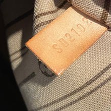 Load image into Gallery viewer, Louis Vuitton Neverfull GM Monogram