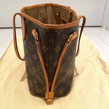 Load image into Gallery viewer, Louis Vuitton Neverfull PM Monogram