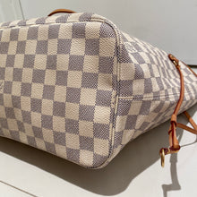 Load image into Gallery viewer, Louis Vuitton Neverfull MM Damier Azur