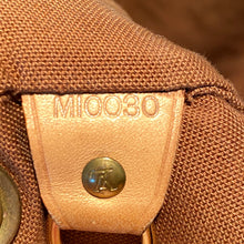 Load image into Gallery viewer, Louis Vuitton Montsouris GM Monogram