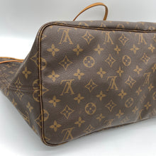 Load image into Gallery viewer, Louis Vuitton Neverfull GM Monogram