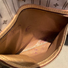 Load image into Gallery viewer, Louis Vuitton Neverfull MM Monogram