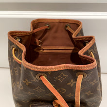 Load image into Gallery viewer, Louis Vuitton Montsouris MM Backpack
