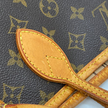 Load image into Gallery viewer, Louis Vuitton Neverfull PM Monogram