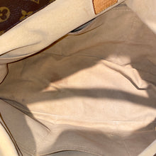 Load image into Gallery viewer, Louis Vuitton Artsy MM Monogram