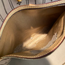 Load image into Gallery viewer, Louis Vuitton Neverfull MM Monogram