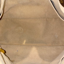 Load image into Gallery viewer, Louis Vuitton Artsy MM Monogram