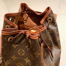 Load image into Gallery viewer, Louis Vuitton Montsouris MM Backpack