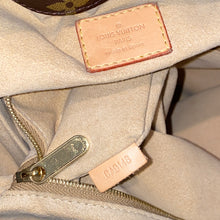 Load image into Gallery viewer, 2018 Louis Vuitton Artsy MM Monogram