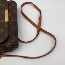Load image into Gallery viewer, Louis Vuitton Favorite PM Monogram
