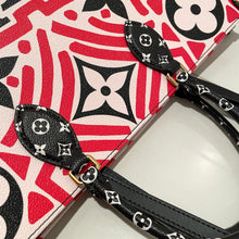 Load image into Gallery viewer, Louis Vuitton Crafty Onthego GM Creme Rouge