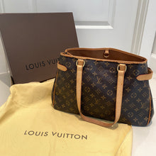 Load image into Gallery viewer, Louis Vuitton Batignolles Monogram