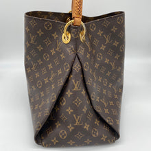 Load image into Gallery viewer, Louis Vuitton Artsy MM Monogram
