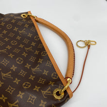Load image into Gallery viewer, Louis Vuitton Artsy MM Monogram