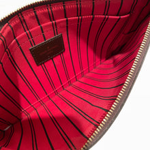 Load image into Gallery viewer, Louis Vuitton Neverfull MM Clutch Pochette