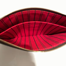 Load image into Gallery viewer, Louis Vuitton Neverfull Clutch Pochette