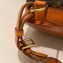 Load image into Gallery viewer, Louis Vuitton Montsouris MM Backpack