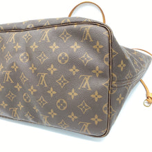 Load image into Gallery viewer, Louis Vuitton Neverfull GM Monogram