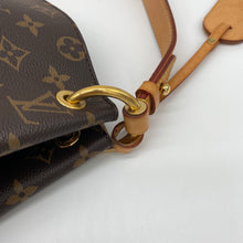 Load image into Gallery viewer, Louis Vuitton Graceful PM Monogram