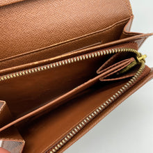 Load image into Gallery viewer, Louis Vuitton Porte-Monnaie Billets Trèsor Monogram