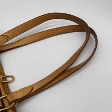Load image into Gallery viewer, Louis Vuitton Batignolles Vertical Monogram