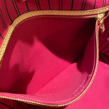 Load image into Gallery viewer, Louis Vuitton Neverfull MM Pivoine