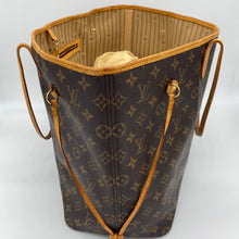 Load image into Gallery viewer, Louis Vuitton Neverfull GM Monogram