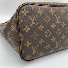 Load image into Gallery viewer, Louis Vuitton Neverfull MM Monogram