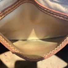 Load image into Gallery viewer, Louis Vuitton Speedy 30 Damier Azur