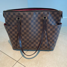 Load image into Gallery viewer, Louis Vuitton Totally MM Damier Ebene