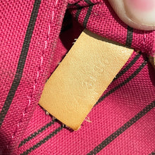 Load image into Gallery viewer, Louis Vuitton Neverfull MM Pivoine
