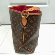 Load image into Gallery viewer, Louis Vuitton Delightful MM Pivoine