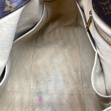 Load image into Gallery viewer, Louis Vuitton Artsy MM Monogram