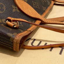 Load image into Gallery viewer, Louis Vuitton Neverfull PM Monogram