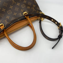 Load image into Gallery viewer, Louis Vuitton Pallas MM Monogram Safran