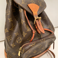 Load image into Gallery viewer, Louis Vuitton Montsouris MM Backpack