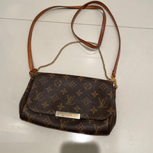 Load image into Gallery viewer, Louis Vuitton Favorite PM Monogram