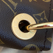 Load image into Gallery viewer, Louis Vuitton Artsy MM Monogram