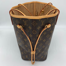 Load image into Gallery viewer, Louis Vuitton Neverfull MM Monogram