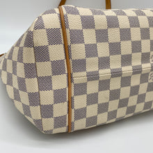 Load image into Gallery viewer, Louis Vuitton Totally MM Damier Azur