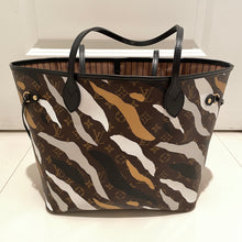 Load image into Gallery viewer, Louis Vuitton Neverfull MM League of Legends