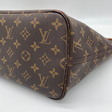 Load image into Gallery viewer, Louis Vuitton Neverfull MM Monogram