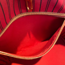 Load image into Gallery viewer, Louis Vuitton Neverfull MM Monogram