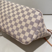 Load image into Gallery viewer, Louis Vuitton Neverfull MM Damier Azur