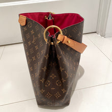 Load image into Gallery viewer, Louis Vuitton Graceful PM Pivoine